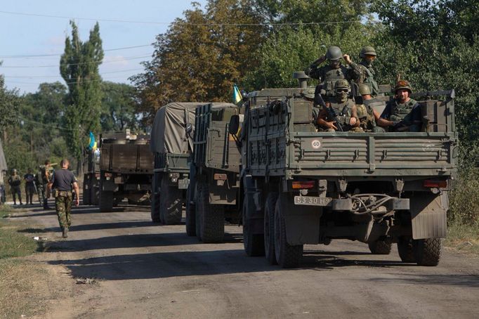 Ukrajinská armáda pokračuje luhanskou krajinou.