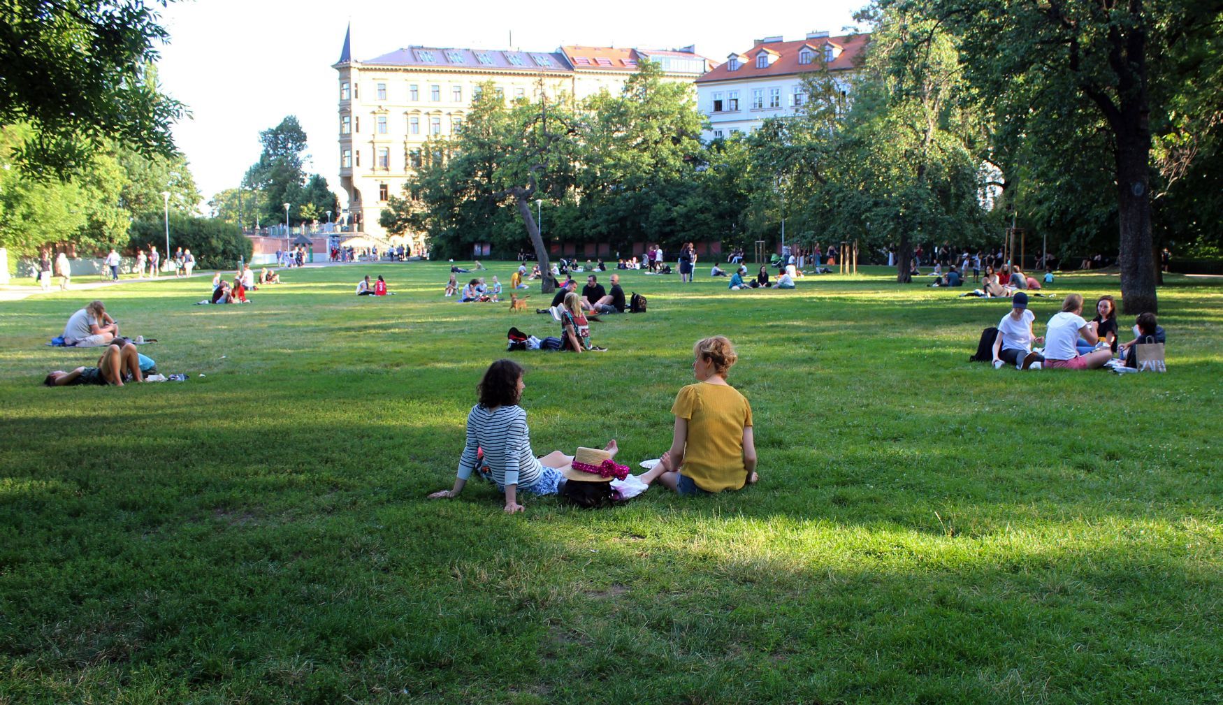 Fotogalerie / Pražské parky / Vrch sv. Kříže / Kampa