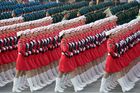 Čínským hlavním městem Pekingem v úterý prošly tisíce vojáků...