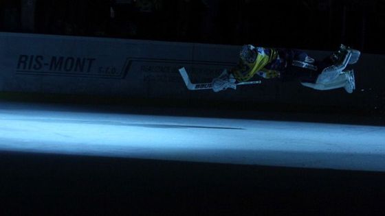 Brankář Duba vychytal "svůj" Třinec a pak skákal rybičky