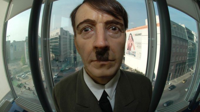 Voskový Adolf Hitler v Berlíně.