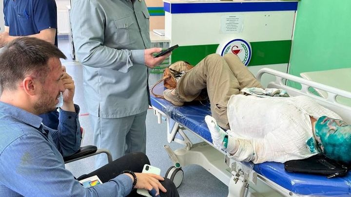Ruskou novinářku a právníka v Čečensku přepadli. Redaktorce zlámali prsty