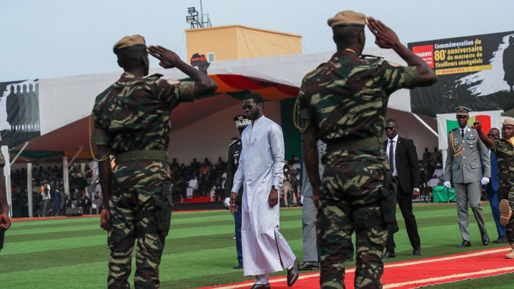 Pobřeží Slonoviny a Senegal oznámily, že si přejí odchod francouzských vojáků; Zdroj foto: Reuters