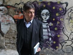 Jeden z autorů knihy Claudio Magris roku 2011 v Praze.
