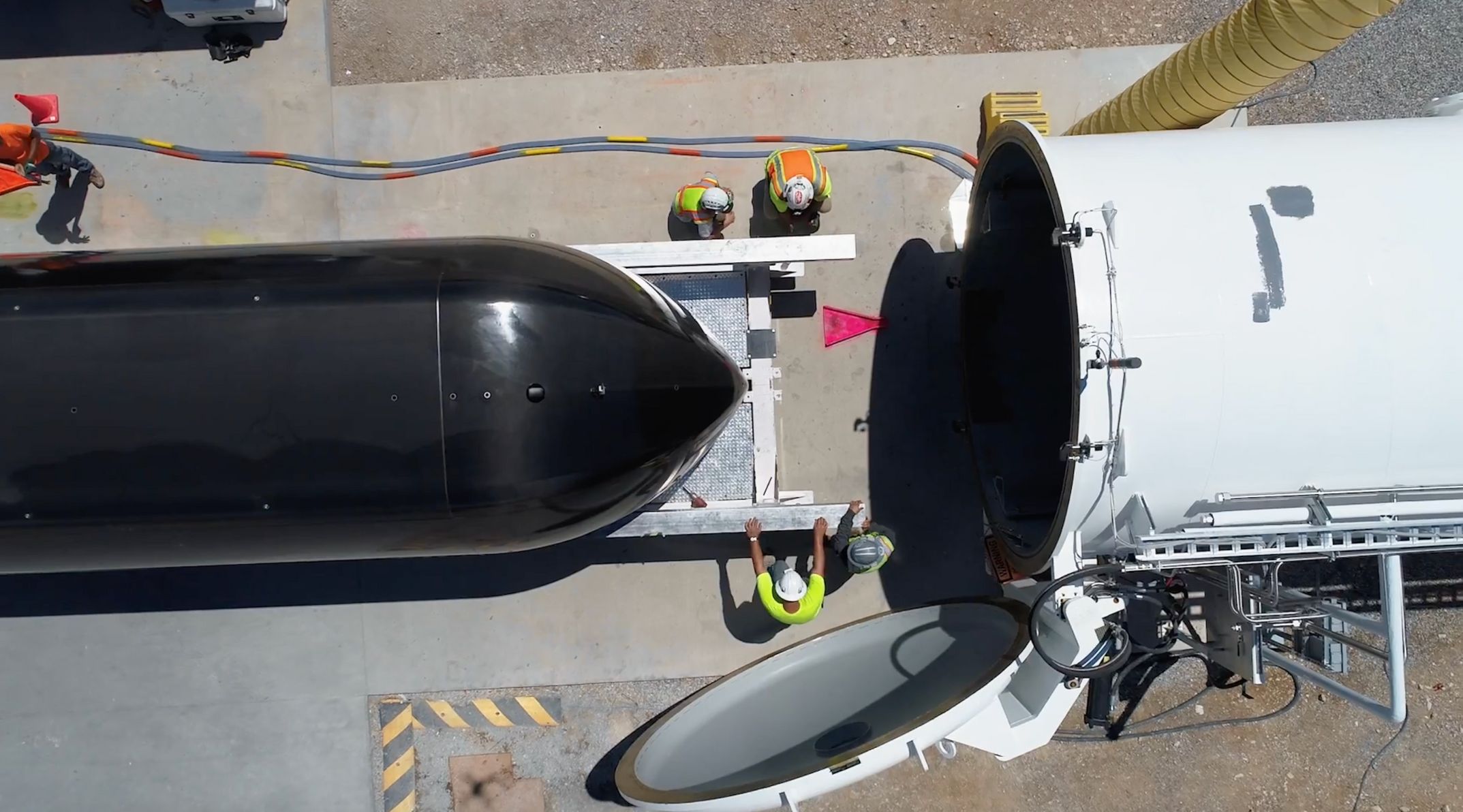 Hyperloop One se bude pohybovat rychlostí 1 200 km/h