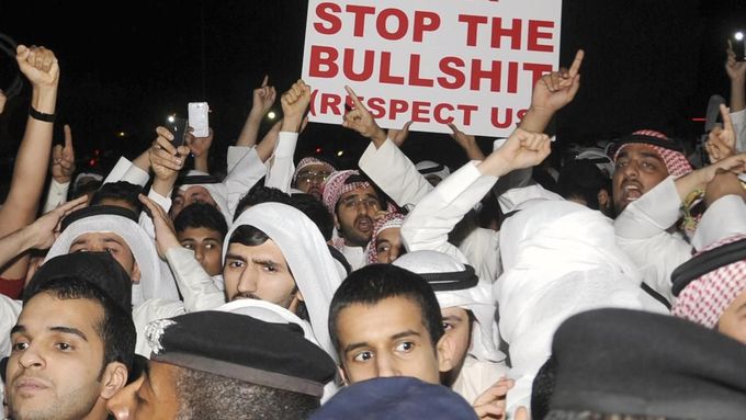 Film o proroku Mohamedovi vyvolal v arabském světě divoké protesty.