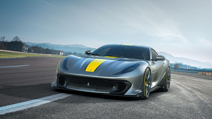 Živoucí fosilie z Maranella. Ferrari naladilo atmosférický dvanáctiválec na 830 koní; Zdroj foto: Ferrari