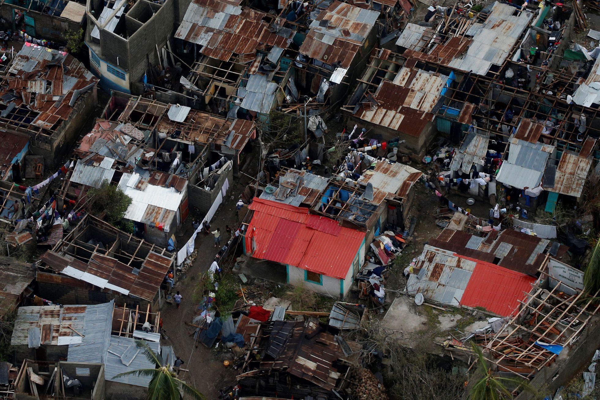 Haitské město Jérémie po hurikánu Matthew