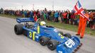Jody Scheckter v Tyrrellu P34 na Festivalu rychlosti v Goodwoodu