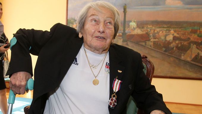 Dana Zátopková.