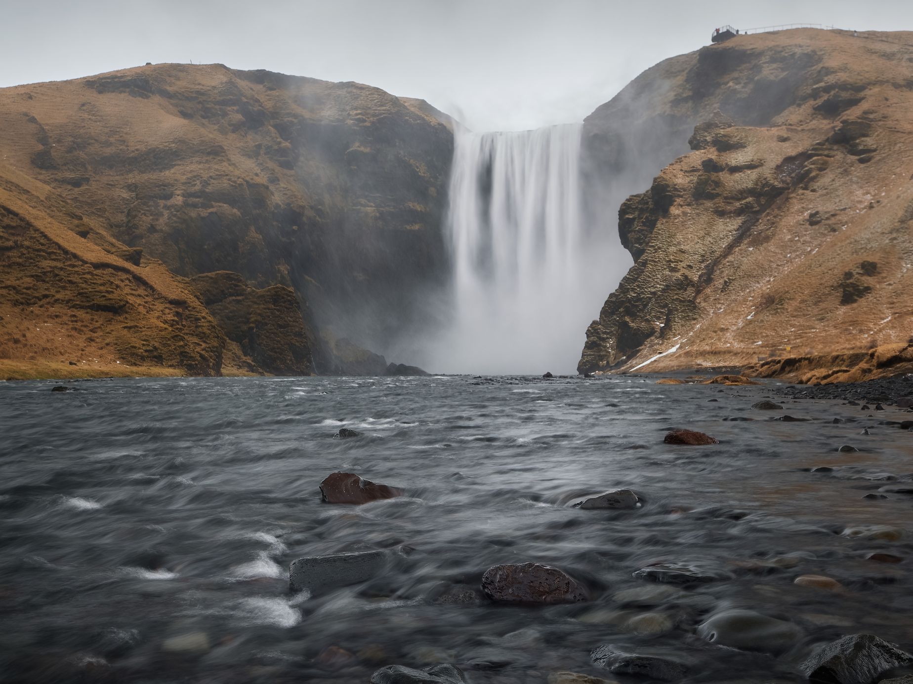 FOTO: Krásy Islandu objektivem fotografa Marka Ondráčka, Dvě tváře Islandu: Fotograf Ondráček o boji s živly a polární září, Magazín, fotogalerie
