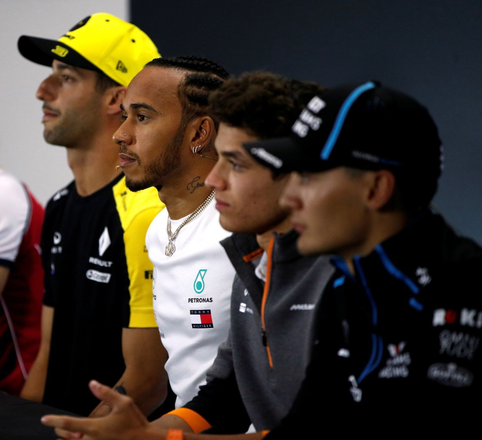 Piloti F1 Daniel Ricciardo, Lewis Hamilton, Lando Norris a George Russell (2019)
