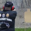 Fotogalerie: Jak filipínský soudce-pistolník učí své kolegy bojovat se zbraní v ruce