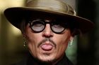 Berlinale: Depp hraje fotografa, který odhalil ekologickou katastrofu