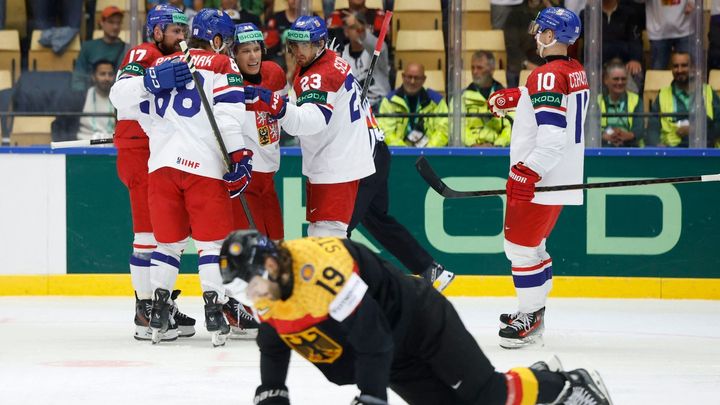 Němci na kolenou. Český tým slaví další triumf, Vladař vychytal nulu; Zdroj foto: Reuters