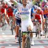 Německý cyklista John Degenkolb se raduje z etapového vítězství po poslední etapě Vuelty 2012.