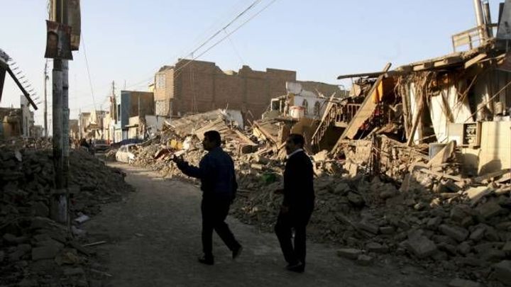 Sever Peru zasáhlo silné zemětřesení, geologové naměřili otřesy o síle 7,5 stupně