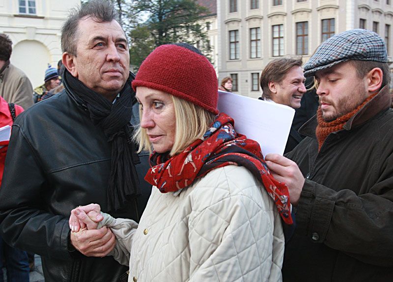 Demonstrace pro i proti Lisabonské smlouvě
