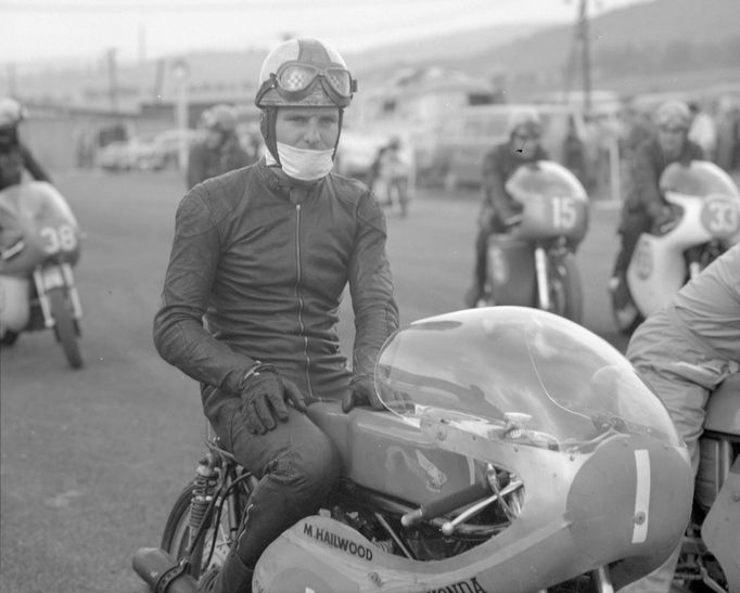 VC Československa 1965: Mike Hailwood, Honda