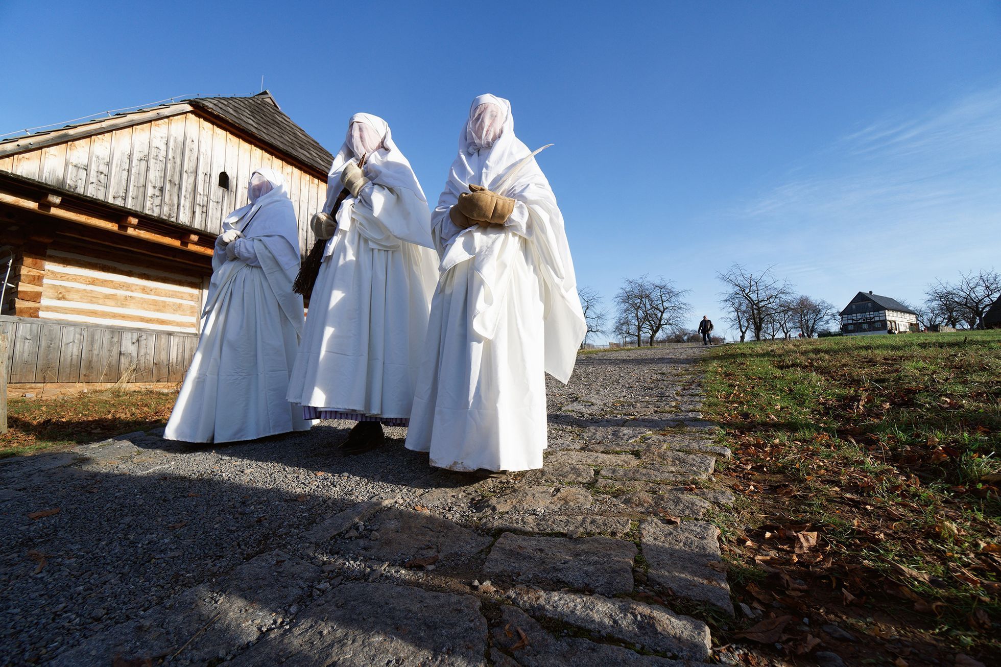 Advent ve skanzenu v Kouřimi. Mýtické postavy a zvyky na fotkách, prosinec 2023