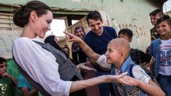 Angelia Jolie navštívila zpustošený Mosul