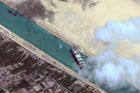 Egyptský prezident Abdal Fattáh Sísí prohlásil, že Egyptu se podařilo ukončit krizi, kterou nehoda 400 metrů dlouhé lodi vyvolala.