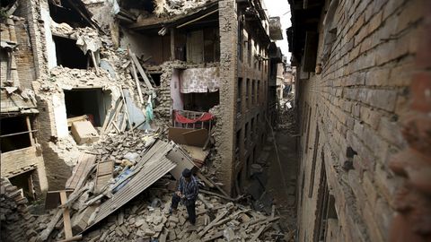 V Nepálu panují obavy z epidemií, říká koordinátor pomoci