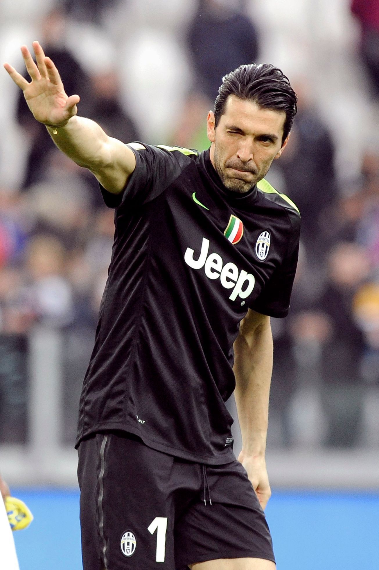 Buffon slaví výhru Juventusu