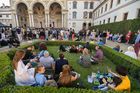 FOK nabídne na open air koncertu ve Valdštejnské zahradě klasiku i filmovou hudbu