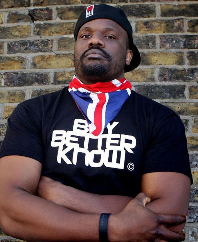 Britský boxer Dereck Chisora