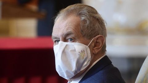 Miloš Zeman ve sněmovně o rozpočtu. Sledujte projev prezidenta před poslanci