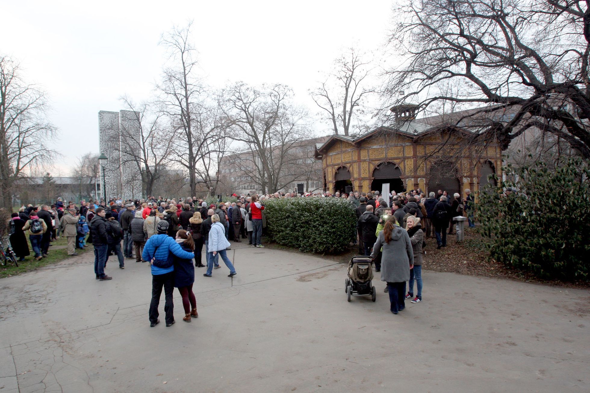 Letenský kolotoč