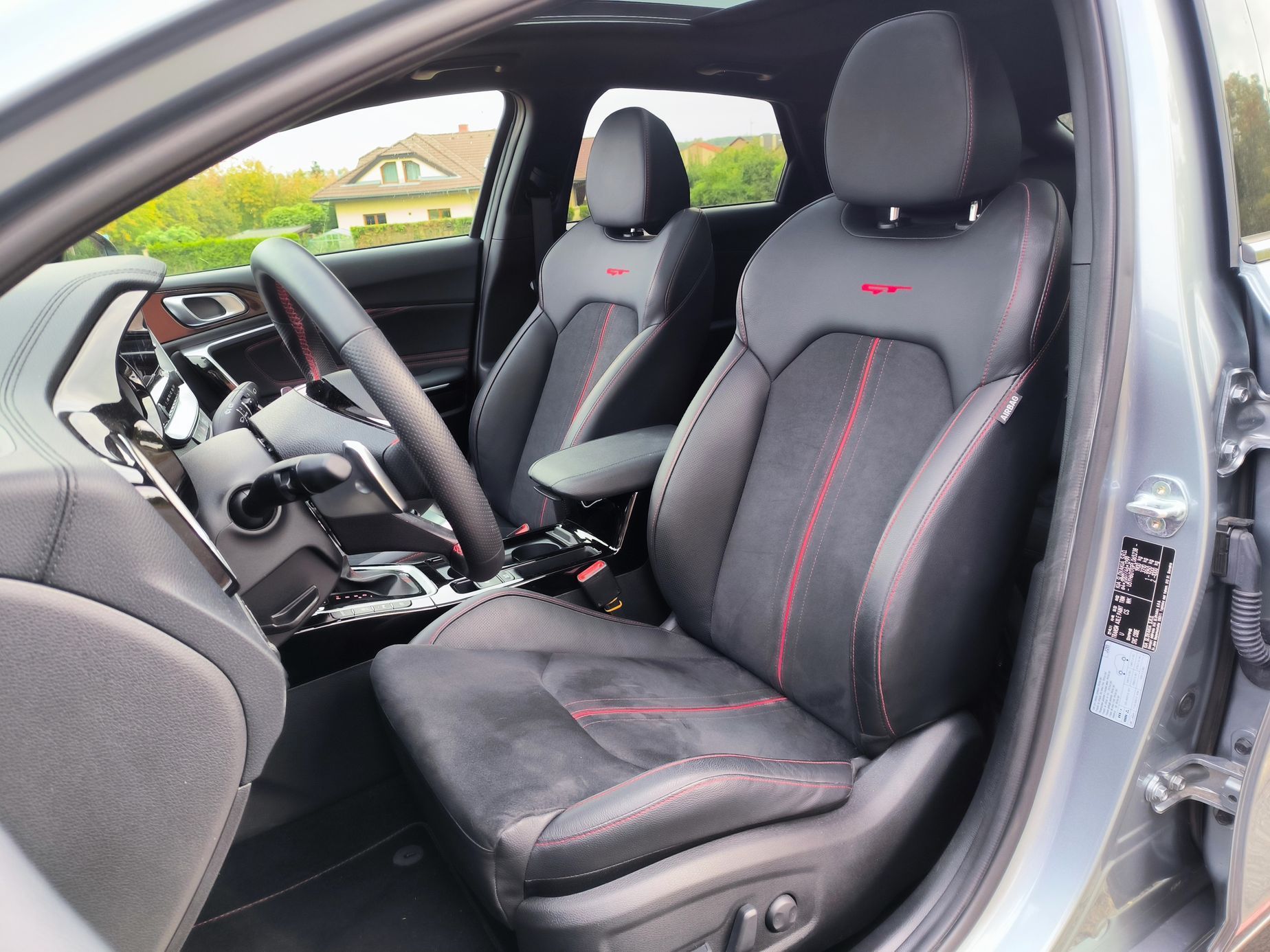 Kia EV6 GT a Kia Proceed 2023