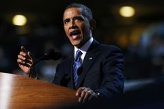 Obama míří k vítězství, spokojených Američanů přibylo
