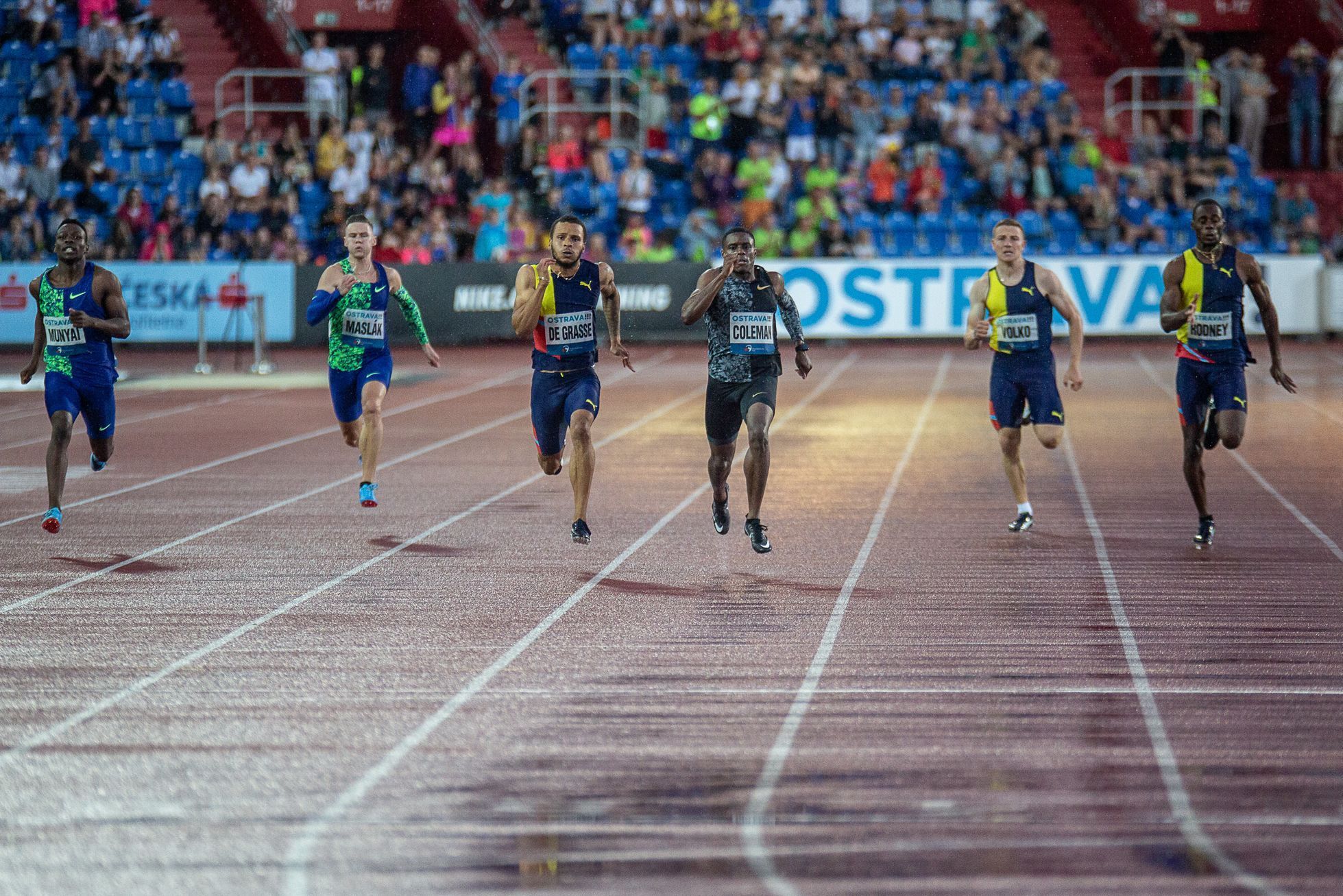 Zlatá tretra 2019: Závod mužů v běhu na 200 metrů