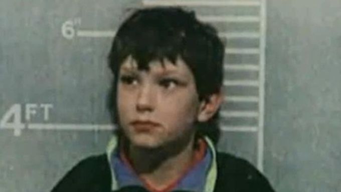 18 letý chlapec z roku 14 let