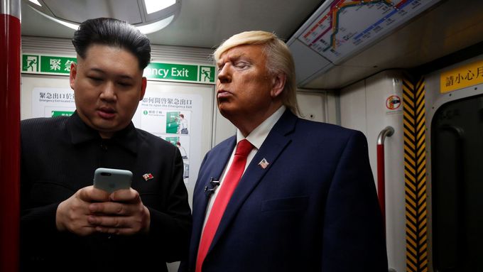 Dvojníci Kim Čong-una a Donalda Trumpa.