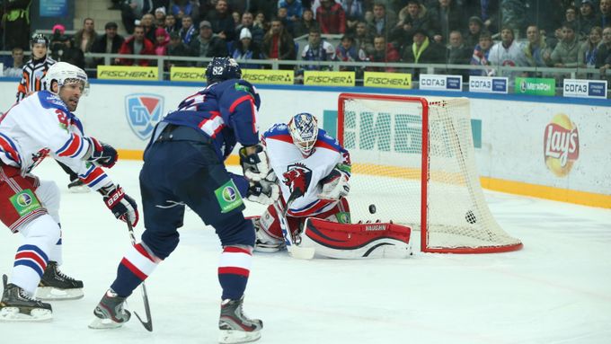 Hokejisté Lva sice na ledě lídra KHL téměř dvě třetiny vedli, na bodový zisk však nedosáhli.