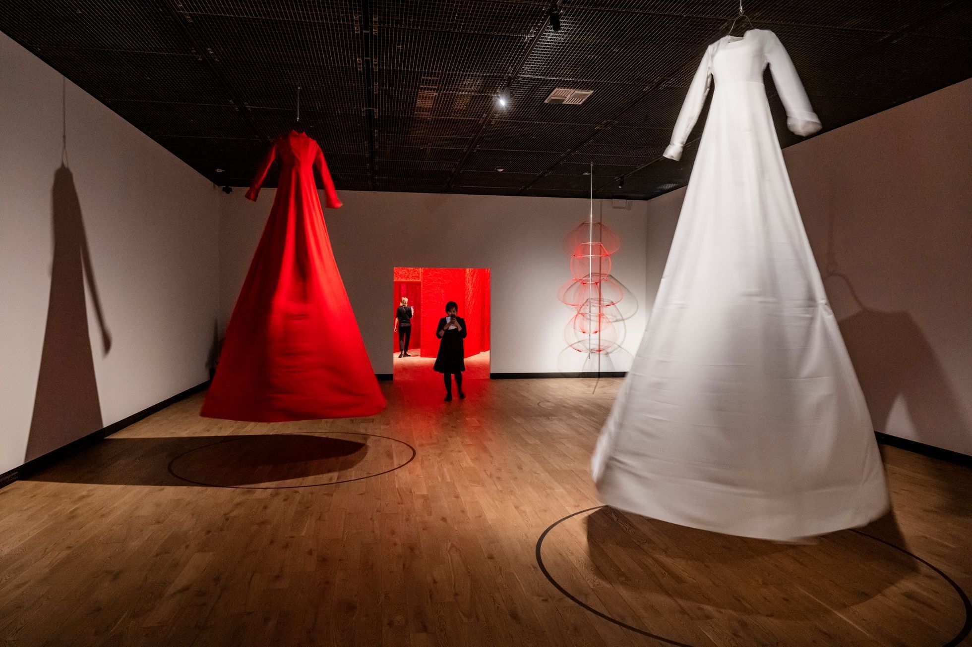 Chiharu Shiota, Kunsthalle, výstava, 2024