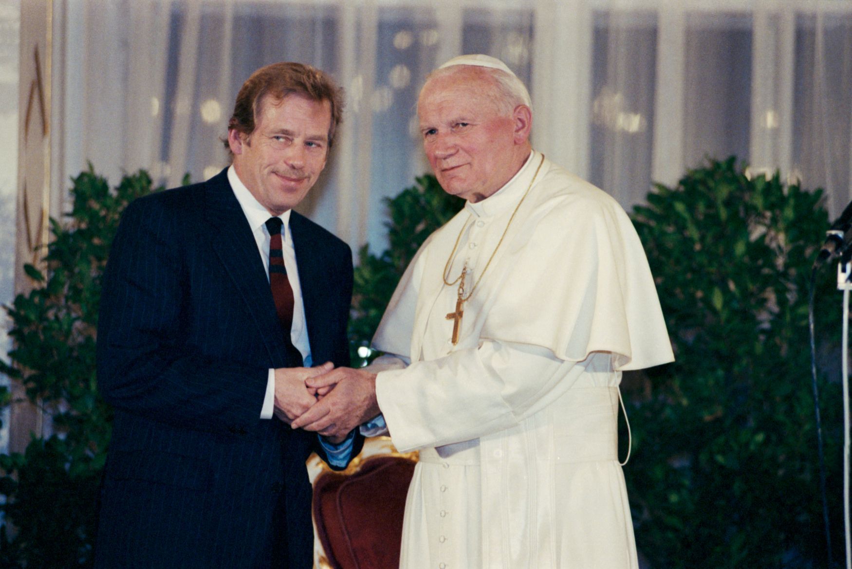 Papež Jan Pavel II., Václav Havel