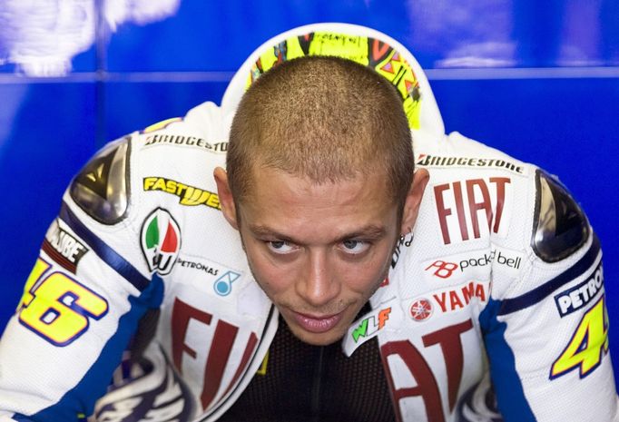 Valentino Rossi 
Volný mix pěkných fotek k možnému výběru či výmazu a zařazení do fotogalerie