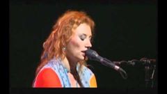 Tori Amos - Sugar - Live ( best performance ever )