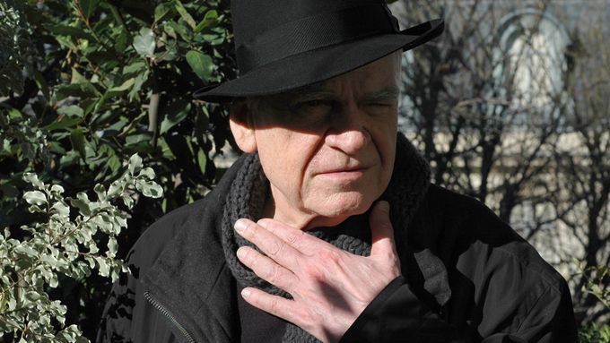 Milan Kundera žije od roku 1975 ve Francii.