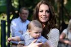Alžběta, nebo Henry? Británie řeší jméno druhého dítěte Kate