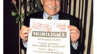 Václav Klaus "mobilisoval" před volbami proti nesvobodě, za několik týdnů poté se spojil s v oposmlouvě se Zemanovu sociální demokracií