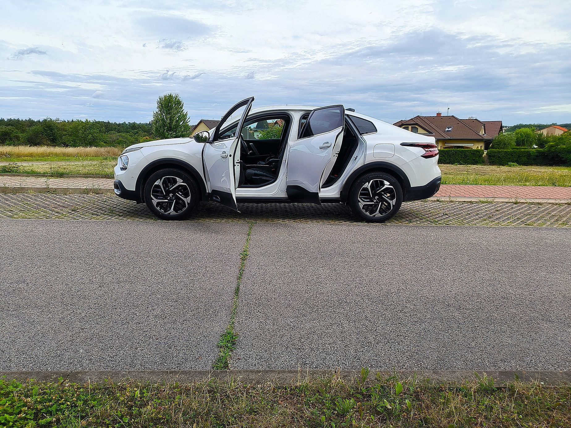 Citroën C4 X
