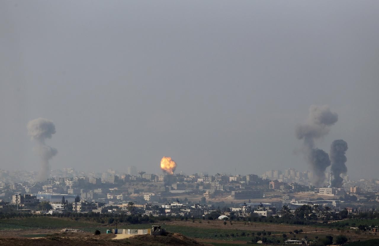 Foto: Izrael bombarduje Gazu. Bude válka?