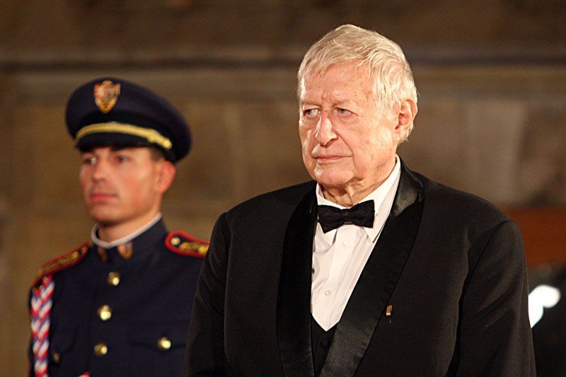 Pražský hrad. Vyznamenaní Klausem. Václav Smetana