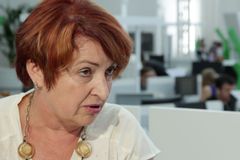 Hrad na schůzku k zahraniční politice odmítá pustit Štěchovu zástupkyni