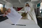 Alžírsko volilo. Změny se nečekají, strach zůstává
